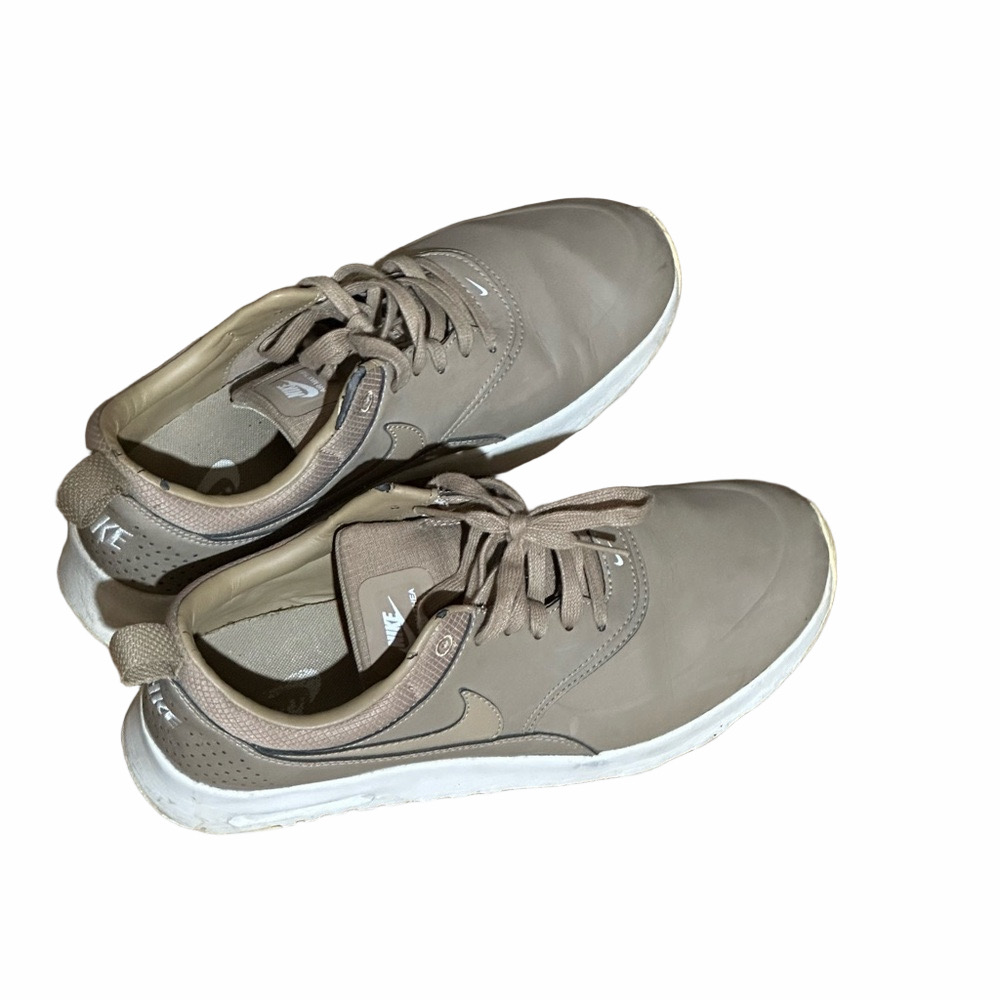 Nike leather shoes
